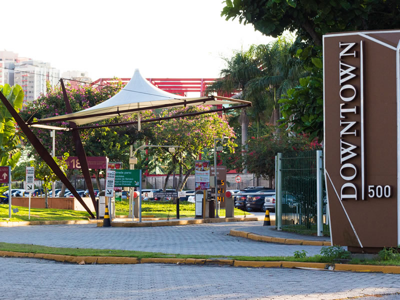 Institucional Institucional